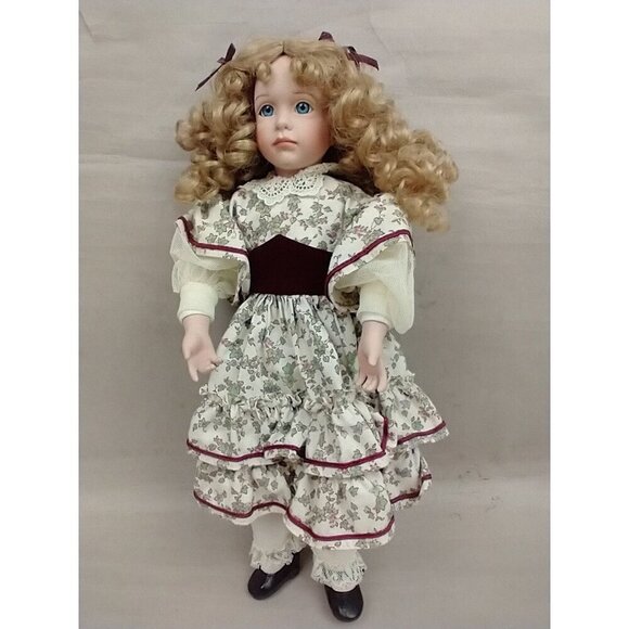Amy Little Women Porcelain Doll Figurine With Box Ashton-Drake Galleries - Picture 2 of 9